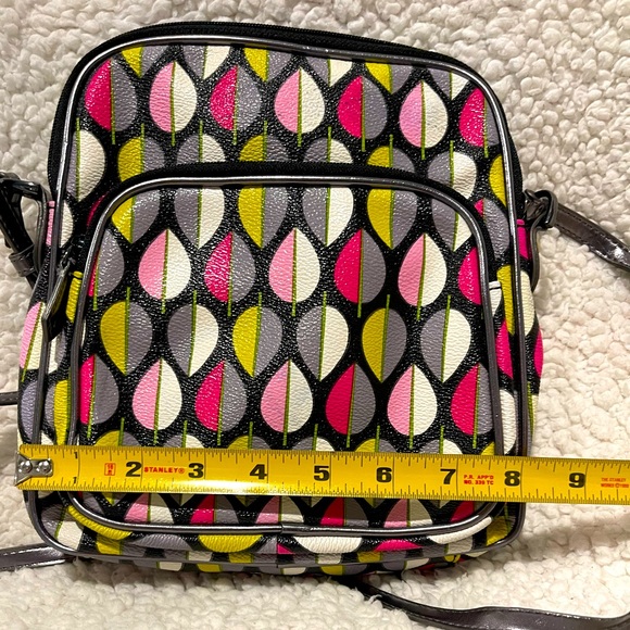 Vera Bradley leaf pattern multicolor cross body with matching wallet - Picture 6 of 7